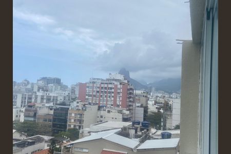 Apartamento à venda com 70m², 2 quartos e 1 vagaVista suíte