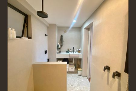 Apartamento à venda com 70m², 2 quartos e 1 vagaBanheiro Suite