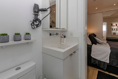 Apartamento à venda com 49m², 1 quarto e 1 vaga Apartamento à venda com 49m², 1 quarto e 1 vagaBanheiro da Suíte