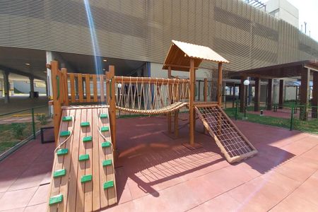 Apartamento à venda com 64m², 2 quartos e 2 vagas Apartamento à venda com 64m², 2 quartos e 2 vagasÁrea comum - Playground