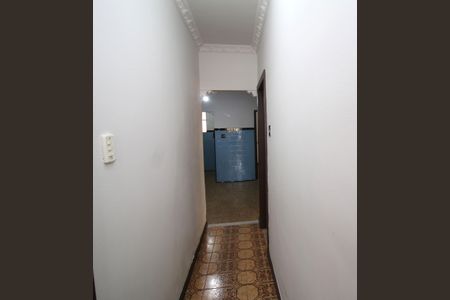 Corredor de apartamento para alugar com 3 quartos, 100m² em Olaria, Rio de Janeiro