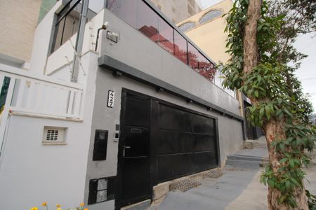 Casa à venda com 160m², 2 quartos e 2 vagasFachada