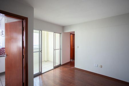 Apartamento para alugar com 70m², 2 quartos e 2 vagasSala