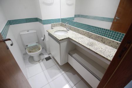 Lavabo de apartamento para alugar com 3 quartos, 84m² em Jacarepaguá, Rio de Janeiro