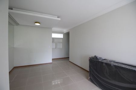 Sala de apartamento para alugar com 3 quartos, 84m² em Jacarepaguá, Rio de Janeiro