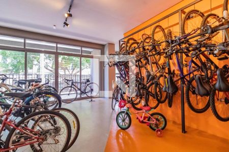 Apartamento para alugar com 84m², 2 quartos e 1 vaga Apartamento para alugar com 84m², 2 quartos e 1 vagaÁrea comum - Bicicletário