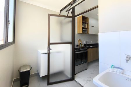 Apartamento à venda com 100m², 3 quartos e 2 vagas Apartamento à venda com 100m², 3 quartos e 2 vagasÁrea de Serviço