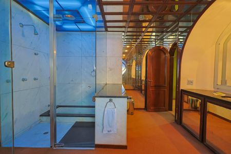 Casa à venda com 574m², 4 quartos e 4 vagasBanheiro da Suíte 1