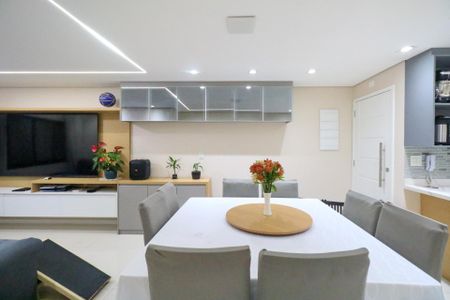 Apartamento à venda com 107m², 3 quartos e 2 vagasSala