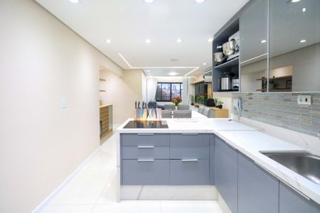 Apartamento à venda com 107m², 3 quartos e 2 vagasCozinha