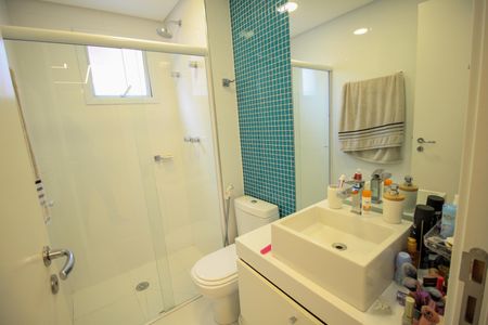 Apartamento à venda com 95m², 2 quartos e 2 vagas Apartamento à venda com 95m², 2 quartos e 2 vagasBanheiro