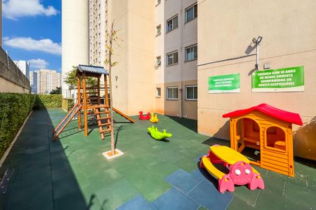 Apartamento à venda com 42m², 2 quartos e sem vaga Apartamento à venda com 42m², 2 quartos e sem vagaPlayground