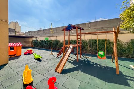 Apartamento à venda com 42m², 2 quartos e sem vaga Apartamento à venda com 42m², 2 quartos e sem vagaPlayground