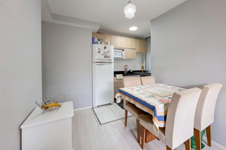 Apartamento à venda com 42m², 2 quartos e sem vaga Apartamento à venda com 42m², 2 quartos e sem vagaSala