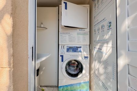 Apartamento à venda com 42m², 2 quartos e sem vaga Apartamento à venda com 42m², 2 quartos e sem vagaLavanderia