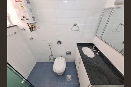Apartamento à venda com 126m², 3 quartos e 1 vaga Apartamento à venda com 126m², 3 quartos e 1 vagaBanheiro