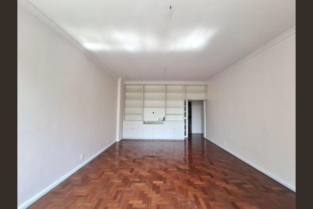 Apartamento à venda com 126m², 3 quartos e 1 vaga Apartamento à venda com 126m², 3 quartos e 1 vagaSala