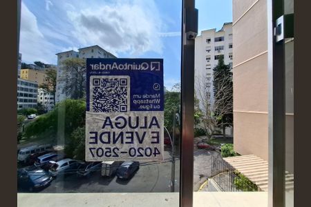 Apartamento à venda com 126m², 3 quartos e 1 vaga Apartamento à venda com 126m², 3 quartos e 1 vagaPlaca