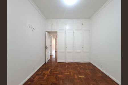 Apartamento à venda com 126m², 3 quartos e 1 vaga Apartamento à venda com 126m², 3 quartos e 1 vagaQuarto 2