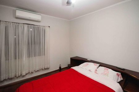 Quarto 1 de casa para alugar com 3 quartos, 135m² em Chácara Belenzinho, São Paulo