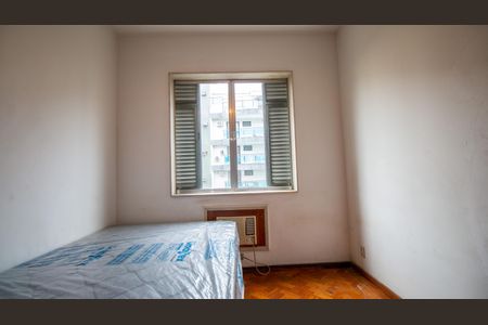 Apartamento à venda com 165m², 3 quartos e 1 vaga Apartamento à venda com 165m², 3 quartos e 1 vagaQuarto 2