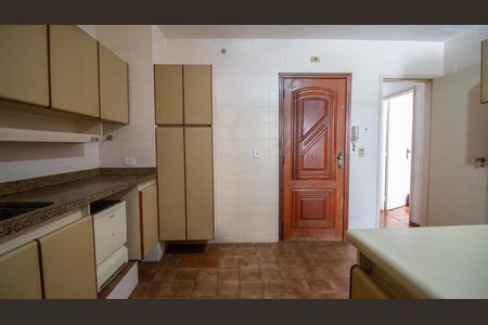 Apartamento à venda com 165m², 3 quartos e 1 vaga Apartamento à venda com 165m², 3 quartos e 1 vagaCozinha