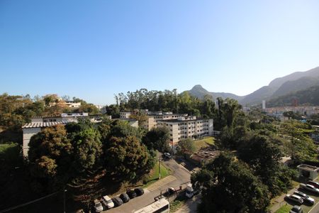 Sala - Vista de apartamento à venda com 1 quarto, 60m² em Jacarepaguá, Rio de Janeiro