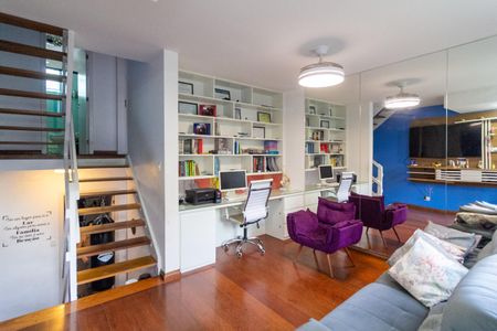 Sala de Estar de casa de condomínio à venda com 2 quartos, 112m² em Vila Constancia, São Paulo