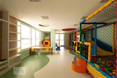 Apartamento para alugar com 315m², 3 quartos e 2 vagas Apartamento para alugar com 315m², 3 quartos e 2 vagasÁrea comum - Brinquedoteca