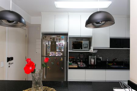 Apartamento para alugar com 315m², 3 quartos e 2 vagas Apartamento para alugar com 315m², 3 quartos e 2 vagasCozinha