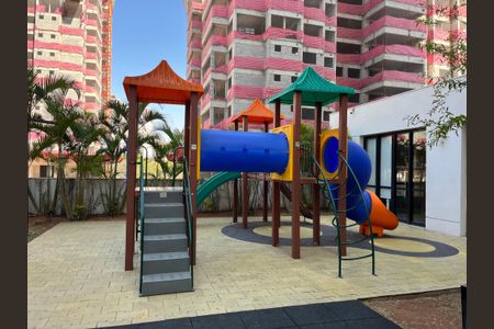 Apartamento à venda com 79m², 2 quartos e 2 vagas Apartamento à venda com 79m², 2 quartos e 2 vagasÁrea comum - Playground