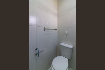 Casa à venda com 132m², 3 quartos e 2 vagas Casa à venda com 132m², 3 quartos e 2 vagasBanheiro Social