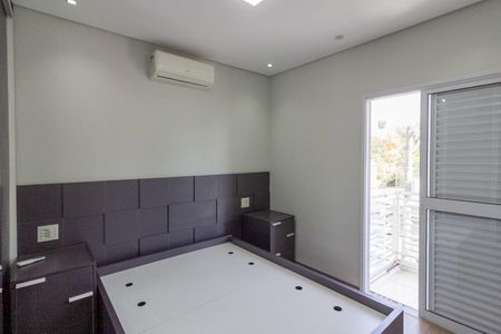 Casa à venda com 132m², 3 quartos e 2 vagas Casa à venda com 132m², 3 quartos e 2 vagas Suíte