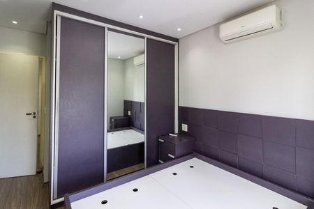 Casa à venda com 132m², 3 quartos e 2 vagas Casa à venda com 132m², 3 quartos e 2 vagas Suíte