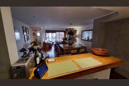 Sala de apartamento à venda com 3 quartos, 160m² em Indianópolis, São Paulo