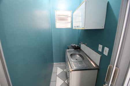 Cozinha de kitnet/studio para alugar com 1 quarto, 17m² em Cidade Universitária, Campinas