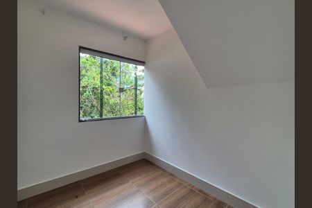 Casa para alugar com 160m², 2 quartos e 1 vaga Casa para alugar com 160m², 2 quartos e 1 vagaCloset