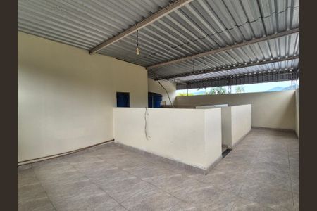 Casa para alugar com 160m², 2 quartos e 1 vaga Casa para alugar com 160m², 2 quartos e 1 vagaTerraço
