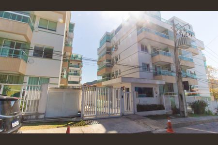 Apartamento à venda com 93m², 1 quarto e 2 vagas Apartamento à venda com 93m², 1 quarto e 2 vagasFachada