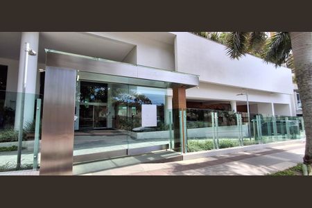 Apartamento para alugar com 93m², 2 quartos e 1 vaga Apartamento para alugar com 93m², 2 quartos e 1 vagaFachada