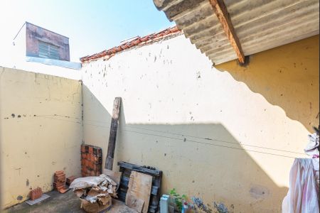 Casa à venda com 80m², 2 quartos e 1 vaga