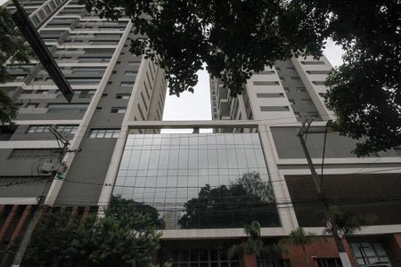 Apartamento para alugar com 73m², 2 quartos e 1 vaga Apartamento para alugar com 73m², 2 quartos e 1 vagaFachada