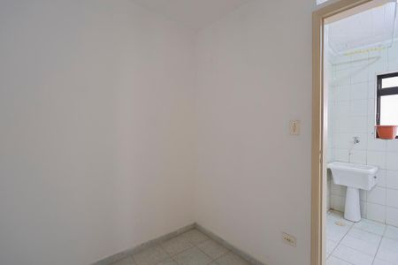 Apartamento para alugar com 120m², 3 quartos e 2 vagas Apartamento para alugar com 120m², 3 quartos e 2 vagasQuarto de serviço