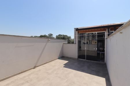 Apartamento à venda com 100m², 2 quartos e 1 vagaQuintal