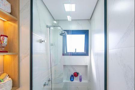 Apartamento à venda com 125m², 3 quartos e 3 vagas Apartamento à venda com 125m², 3 quartos e 3 vagasBanheiro da Suíte 1