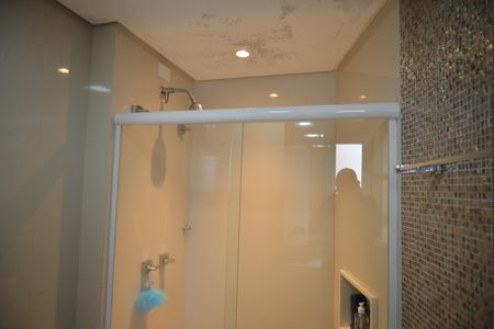 Apartamento à venda com 88m², 3 quartos e 2 vagasBanheiro da Suíte