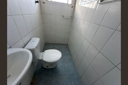 Casa para alugar com 100m², 1 quarto e sem vaga Casa para alugar com 100m², 1 quarto e sem vagaBanheiro da Suíte
