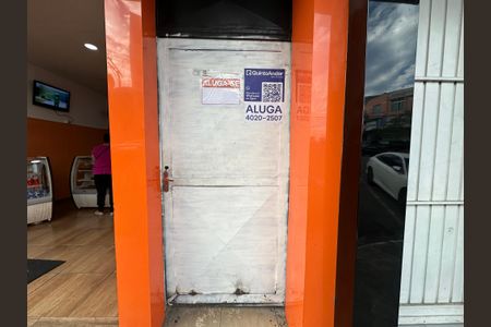 Casa para alugar com 100m², 1 quarto e sem vaga Casa para alugar com 100m², 1 quarto e sem vagaFachada