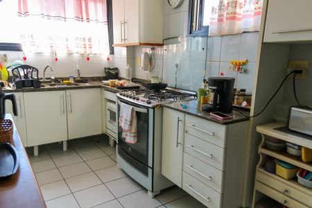 Apartamento para alugar com 142m², 4 quartos e 3 vagasCozinha