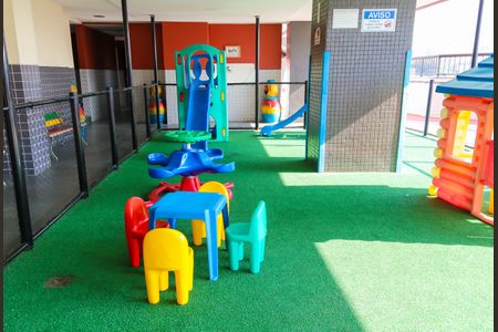 Apartamento para alugar com 142m², 4 quartos e 3 vagasÁrea comum - Playground